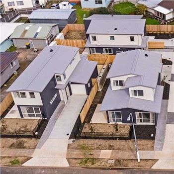 Сглобяема вила от сандвич панели с 4 спални